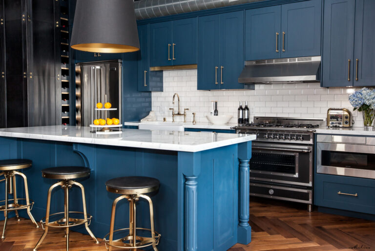 Perfect Finishes: Selecting the Best Look for Your Refinished Cabinets Introduction